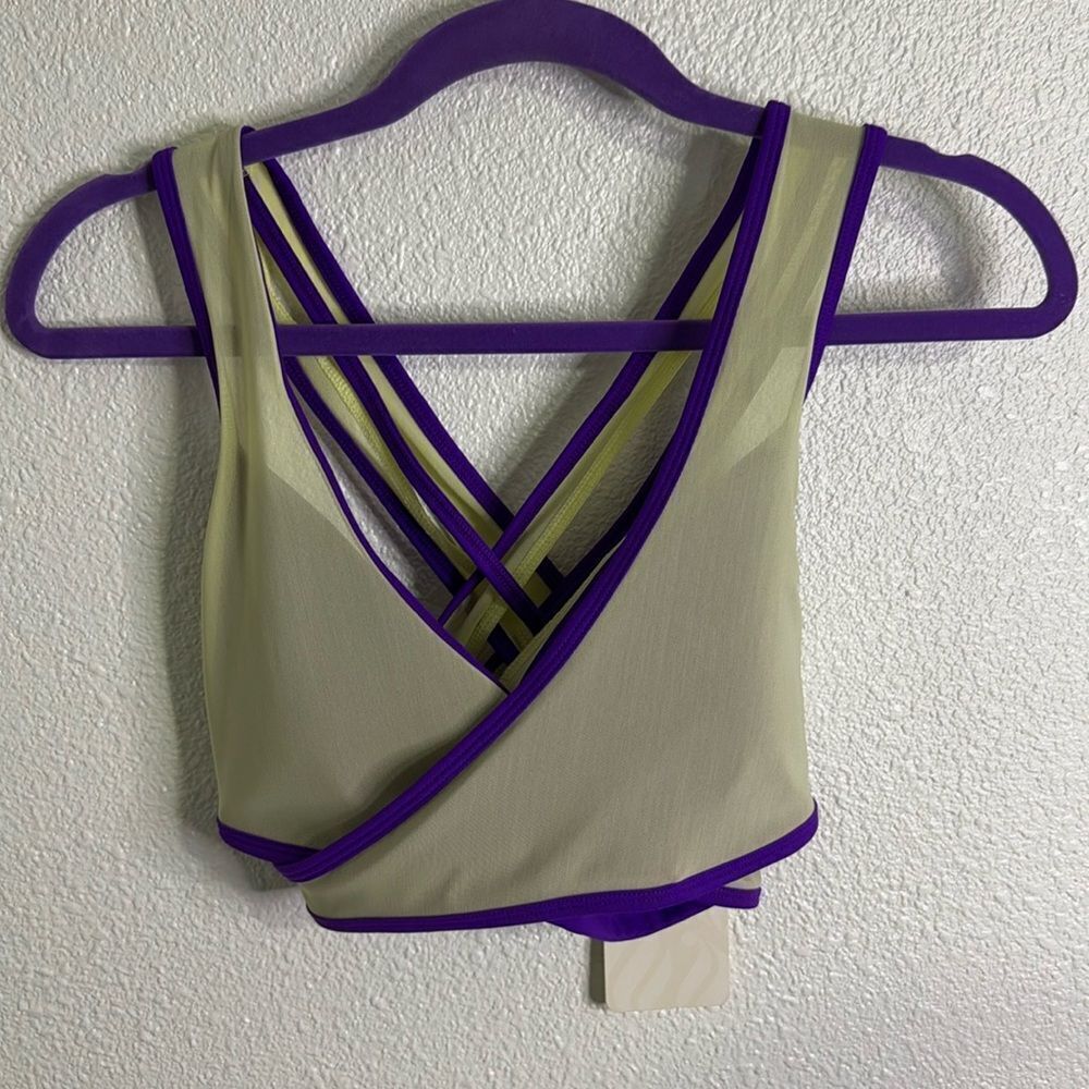 NWT- Fabletics-Faye Medium Impact Sports Bra- Berry Kiss/Lemon Crème-Size XS - Picture 5 of 12